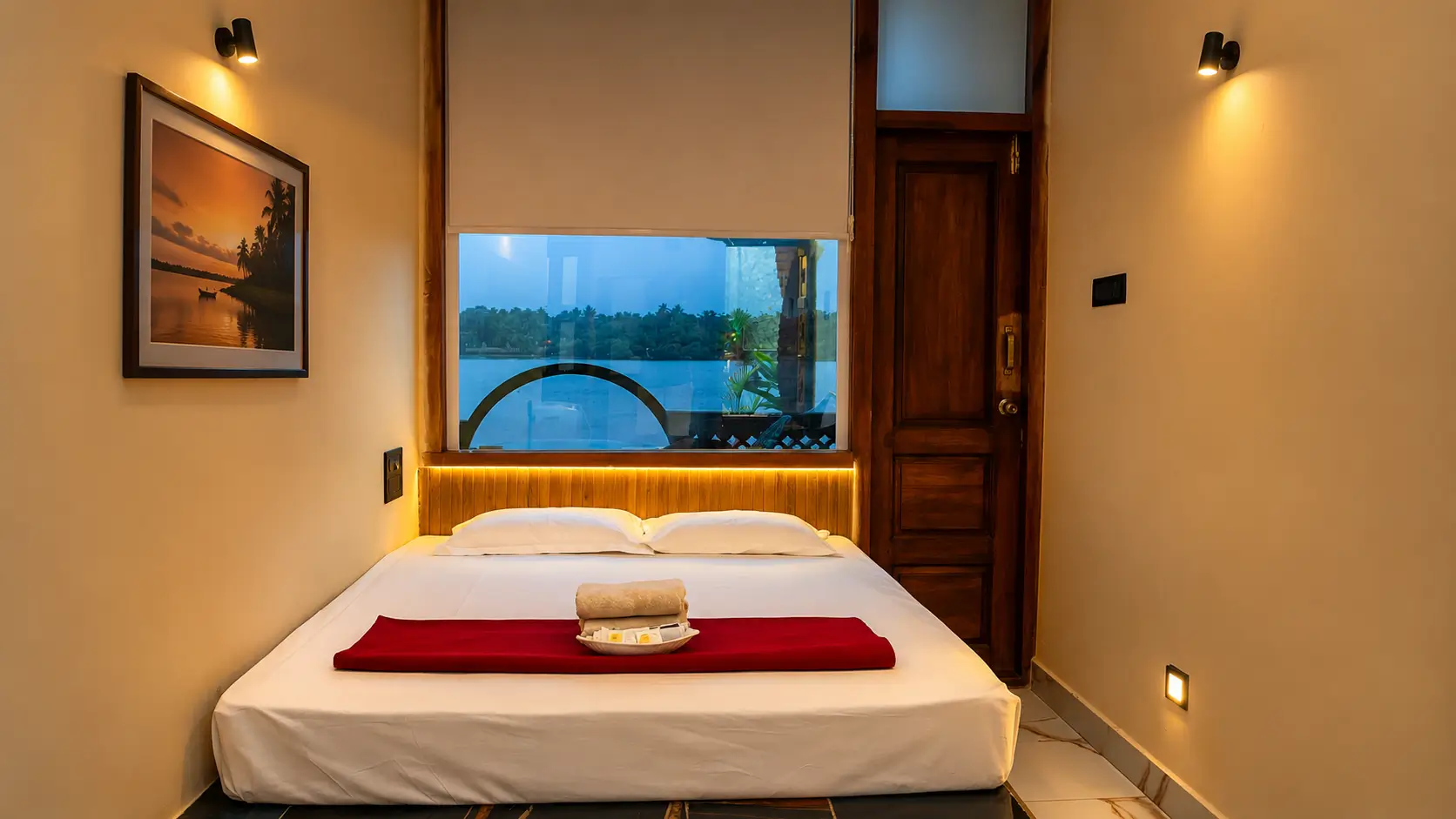 Comfortable AC Cottage with a coastal view